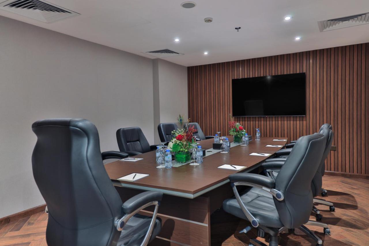 Hujra Tahlia Hotel 4*